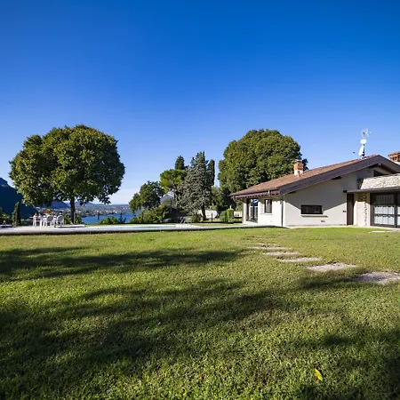 Anna View Villa *